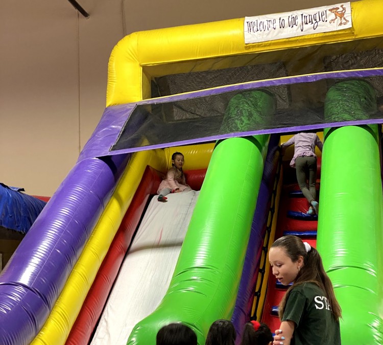 bouncy-slide-photo